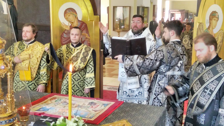 Епископ Серафим возглавил соборное служение духовенства Бобруйской епархии Епископ Серафим возглавил соборное служение духовенства Бобруйской епархии