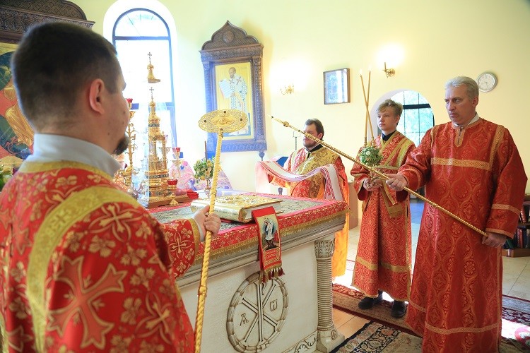Епископ Серафим возглавил престольный праздник в Никольском кафедральном соборе Бобруйска Епископ Серафим возглавил престольный праздник в Никольском кафедральном соборе Бобруйска