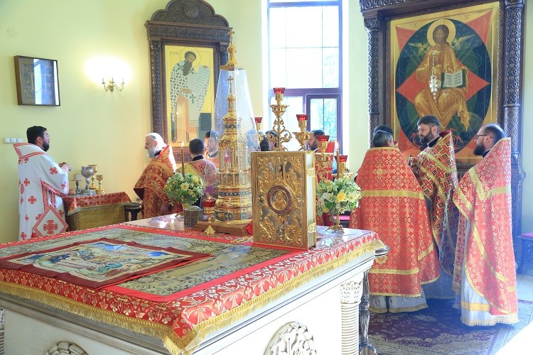 Епископ Серафим возглавил престольный праздник в Никольском кафедральном соборе Бобруйска Епископ Серафим возглавил престольный праздник в Никольском кафедральном соборе Бобруйска