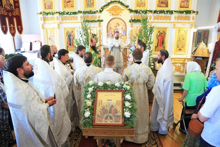 Престольный праздник Свято-Духова храма г. Бобруйска Престольный праздник Свято-Духова храма г. Бобруйска