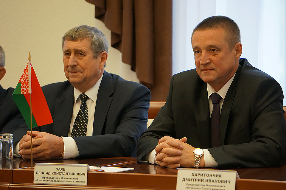 Дорожная и коммунальная техника бобруйского завода заинтересовала губернатора Приморского края Дорожная и коммунальная техника бобруйского завода заинтересовала губернатора Приморского края