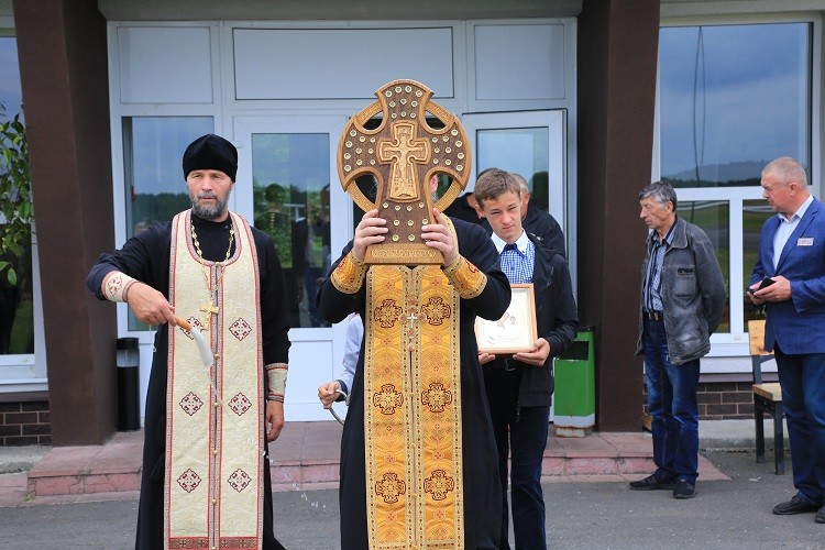 В Бобруйске прошел традиционный «крестный лет» В Бобруйске прошел традиционный «крестный лет»