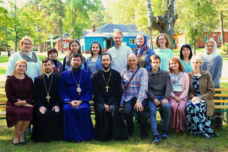 Воскресная Божественная литургия совершена в летней православной школе «Дружба» Воскресная Божественная литургия совершена в летней православной школе «Дружба»