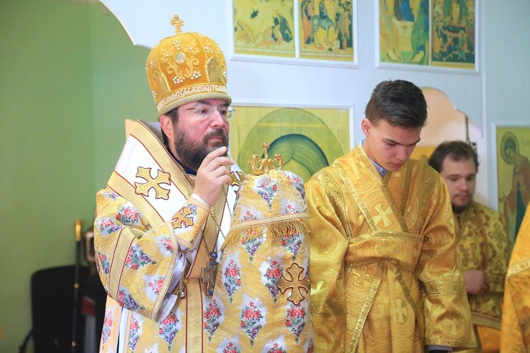 Воскресная Божественная литургия совершена в летней православной школе «Дружба» Воскресная Божественная литургия совершена в летней православной школе «Дружба»