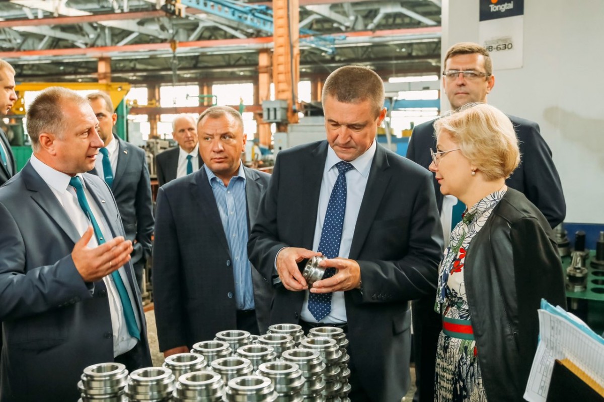 Губернатор Могилевской области посетил «Бобруйскагромаш» Губернатор Могилевской области посетил «Бобруйскагромаш»