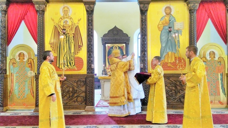 Епископ Серафим совершил Божественную литургию и иерейскую хиротонию в Никольском кафедральном соборе Бобруйска Епископ Серафим совершил Божественную литургию и иерейскую хиротонию в Никольском кафедральном соборе Бобруйска