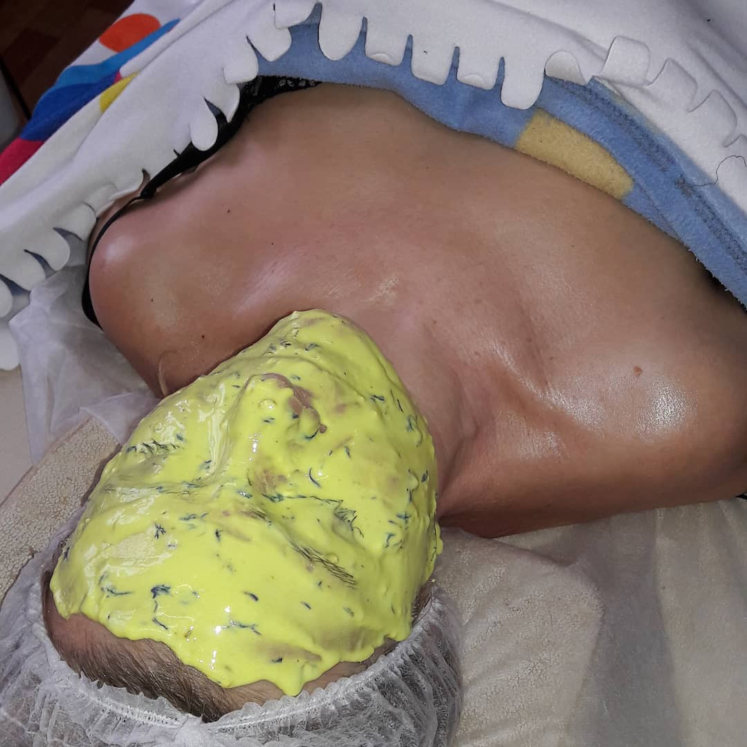 Что подарить маме