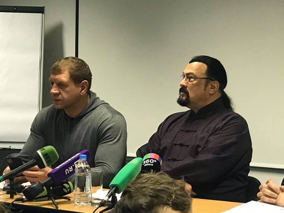 Бобруйчанин выступил в качестве судьи на Первом Международном турнире по айкидо Бобруйчанин выступил в качестве судьи на Первом Международном турнире по айкидо