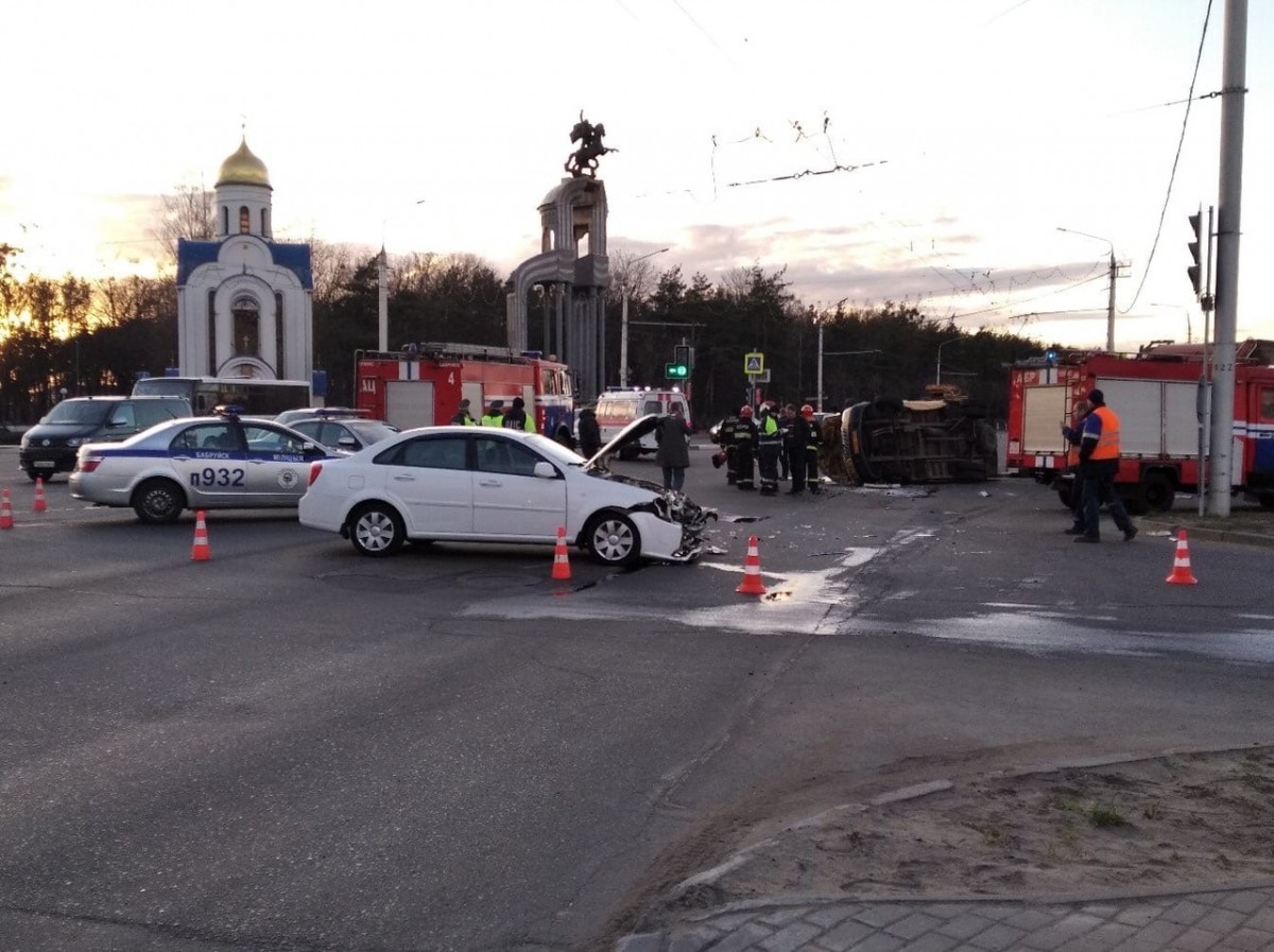 в бобруйске перевернулась маршрутка в бобруйске перевернулась маршрутка