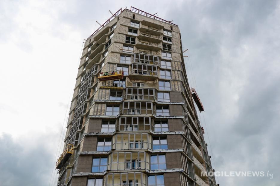 Первый в Беларуси спиральный дом планируют сдать в Могилёве в конце июня Первый в Беларуси спиральный дом планируют сдать в Могилёве в конце июня