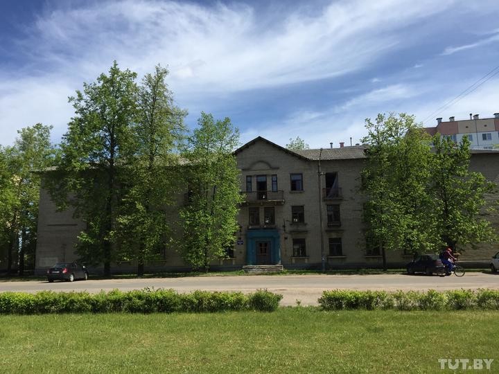100 лет назад Бобруйск установил связь с Эйфелевой башней. Почему этим воспользовались только военные? 100 лет назад Бобруйск установил связь с Эйфелевой башней. Почему этим воспользовались только военные?