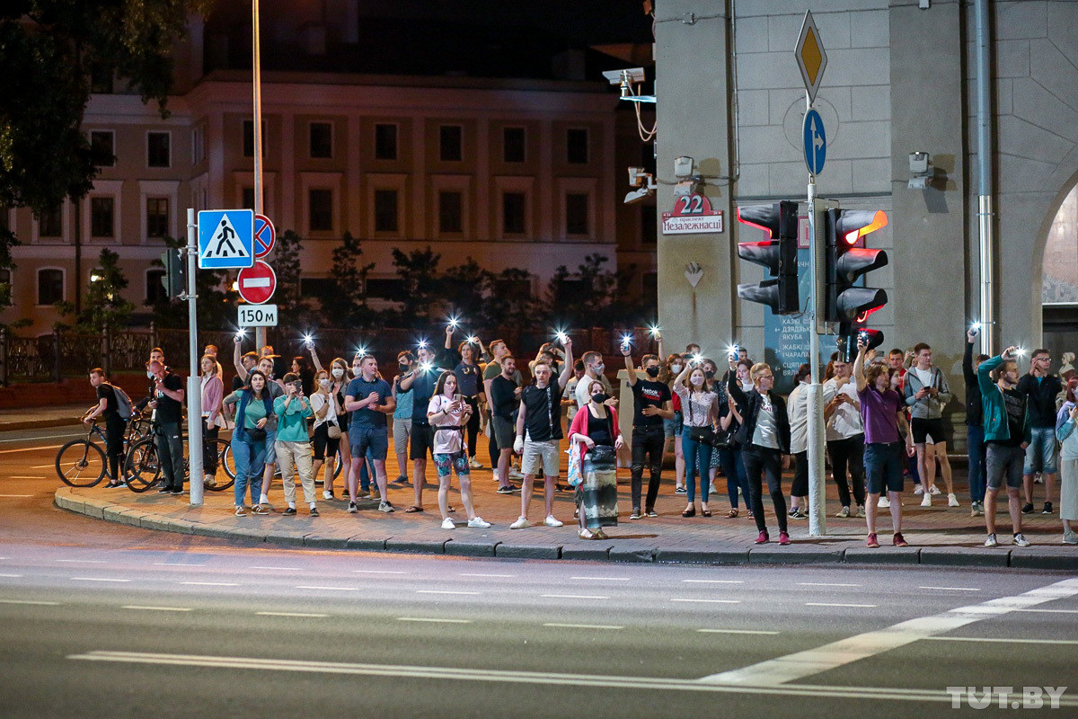 Цепь солидарности в Минске: акция длилась больше шести часов Цепь солидарности в Минске: акция длилась больше шести часов