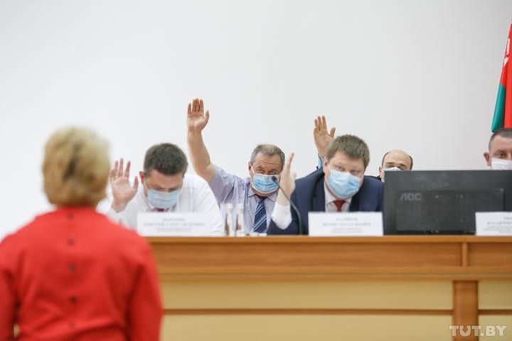 Оппозиции — 0,009%. Рассказываем про партии и организации, которым доверили считать голоса на выборах Оппозиции — 0,009%. Рассказываем про партии и организации, которым доверили считать голоса на выборах