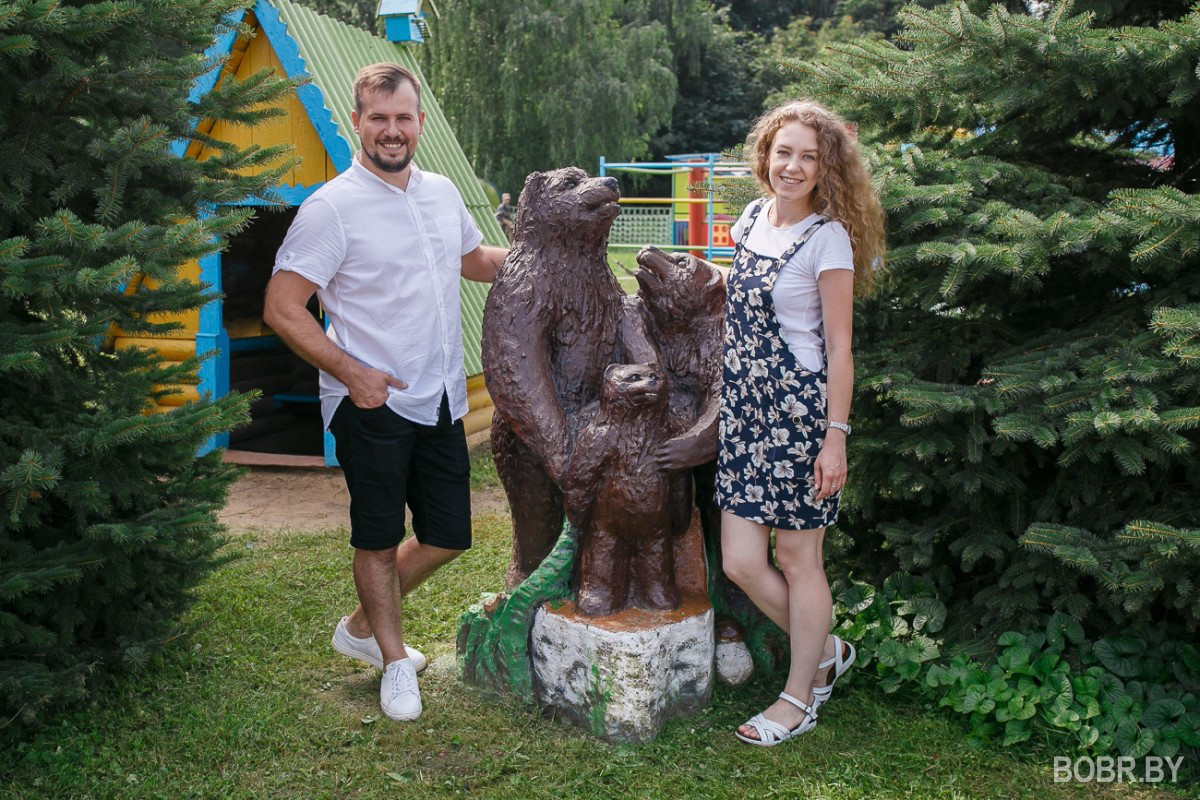 В Мышковичах молодожёнам вместо цветов дарили игрушки: они их передали в детский сад В Мышковичах молодожёнам вместо цветов дарили игрушки: они их передали в детский сад