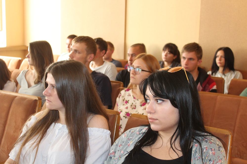 У Бабруйскім раёне прывіталі маладых спецыялістаў У Бабруйскім раёне прывіталі маладых спецыялістаў