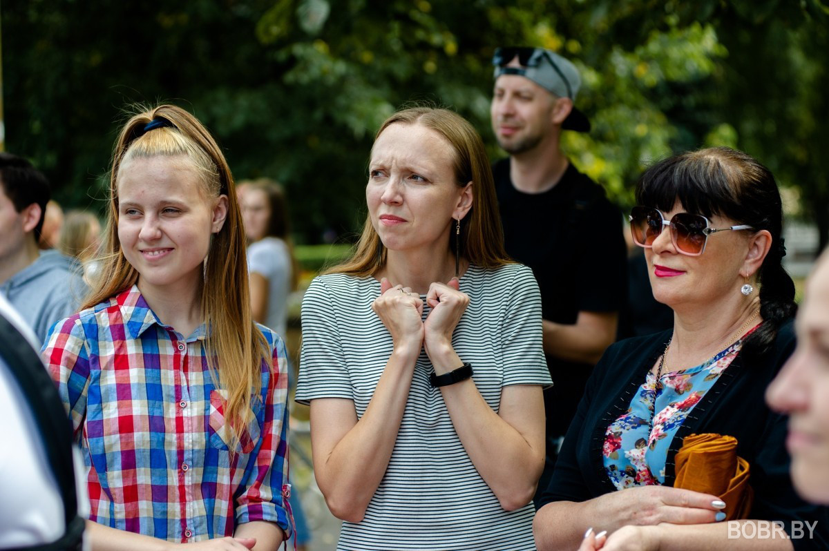 23 августа в Бобруйске прошла очередная акция протеста (фото и стрим VALIDOL). Дополнено 23 августа в Бобруйске прошла очередная акция протеста (фото и стрим VALIDOL). Дополнено
