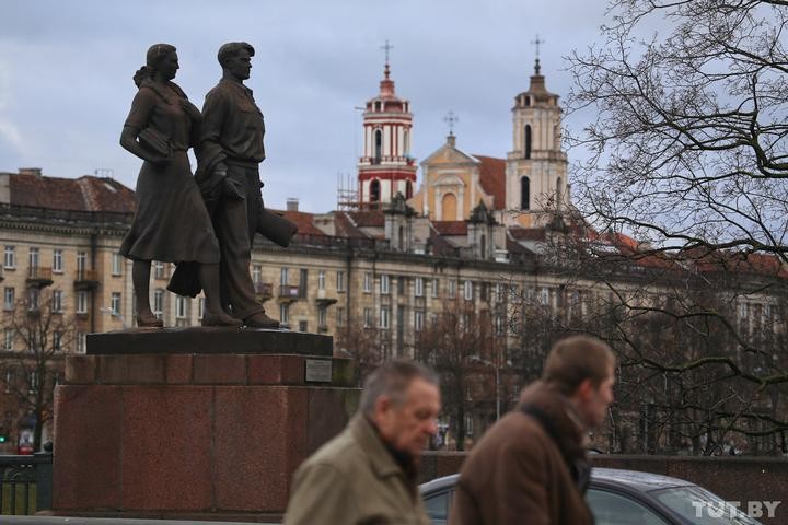 Польша и Литва упрощают въезд для белорусов, несмотря на COVID-19. Что это значит и кто может ехать Польша и Литва упрощают въезд для белорусов, несмотря на COVID-19. Что это значит и кто может ехать