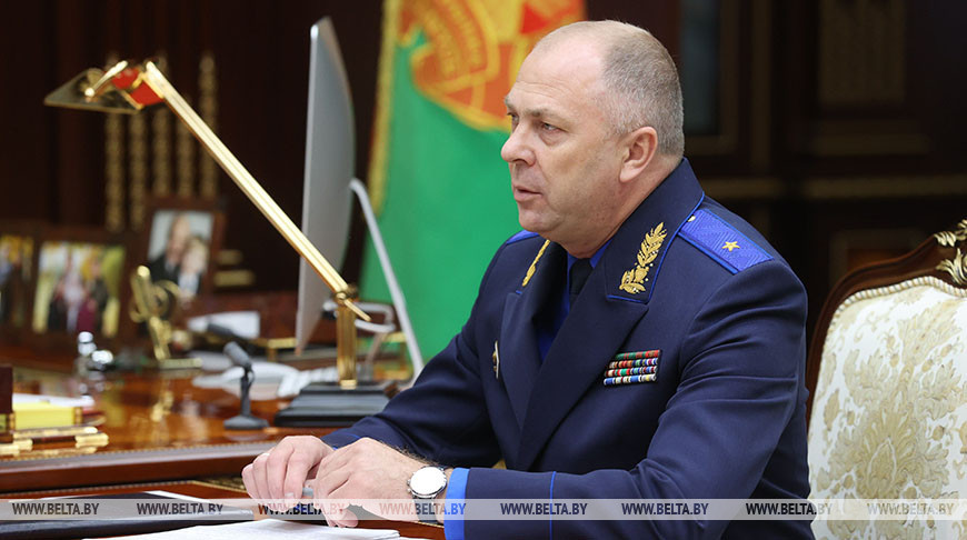 Лукашенко принял с докладом председателя Следственного комитета Лукашенко принял с докладом председателя Следственного комитета