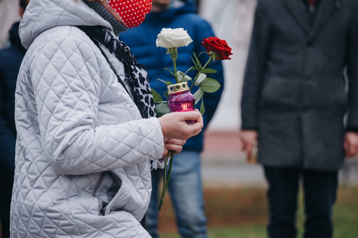 В Бобруйске почтили память Романа Бондаренко В Бобруйске почтили память Романа Бондаренко