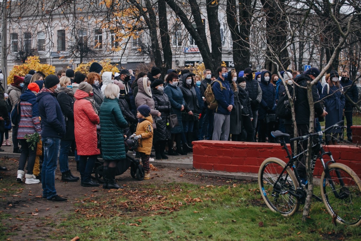 В Бобруйске почтили память Романа Бондаренко В Бобруйске почтили память Романа Бондаренко