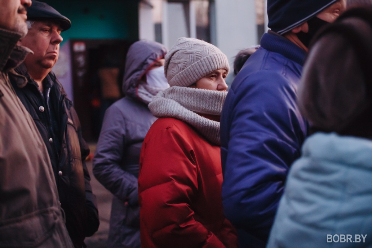 “Как будто нам посмеялись в лицо”. На улице Рокоссовского №40 состоялась встреча с представителями горисполкома “Как будто нам посмеялись в лицо”. На улице Рокоссовского №40 состоялась встреча с представителями горисполкома