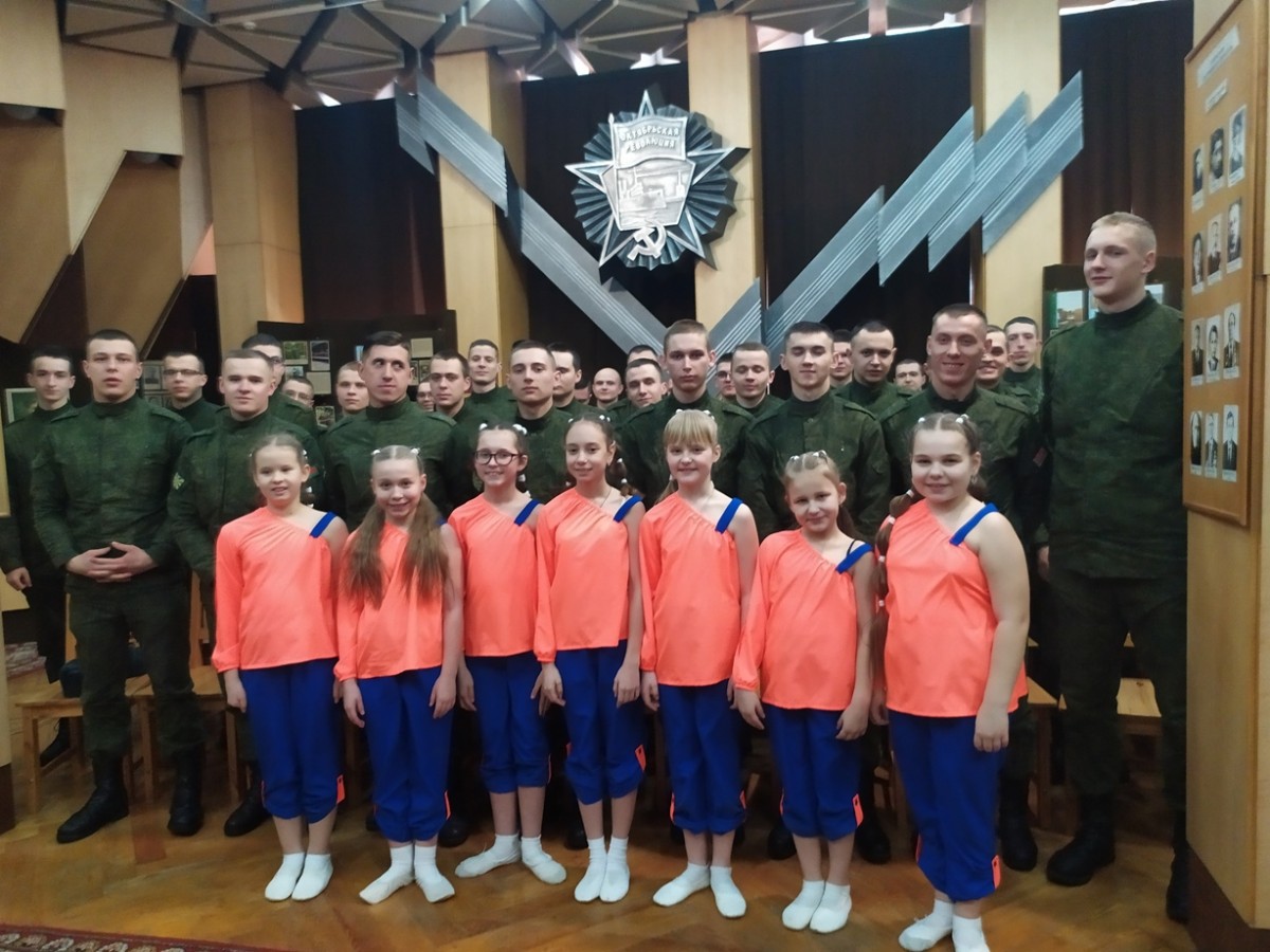 В Бобруйске прошел концерт для военнослужащих