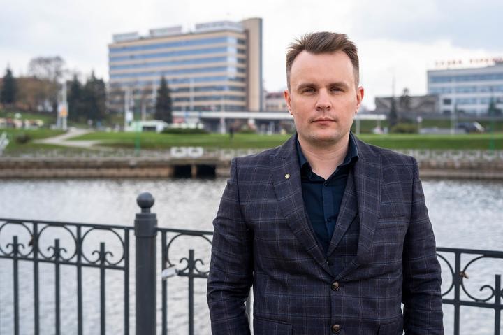 «Надоело слушать про переход через ноль». Разбираемся, что не так с нашими дорогами каждую весну «Надоело слушать про переход через ноль». Разбираемся, что не так с нашими дорогами каждую весну