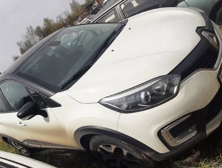В Осиповичах 19-летняя девушка на Renault сбила мужчину и скрылась. Пешеход умер в больнице В Осиповичах 19-летняя девушка на Renault сбила мужчину и скрылась. Пешеход умер в больнице