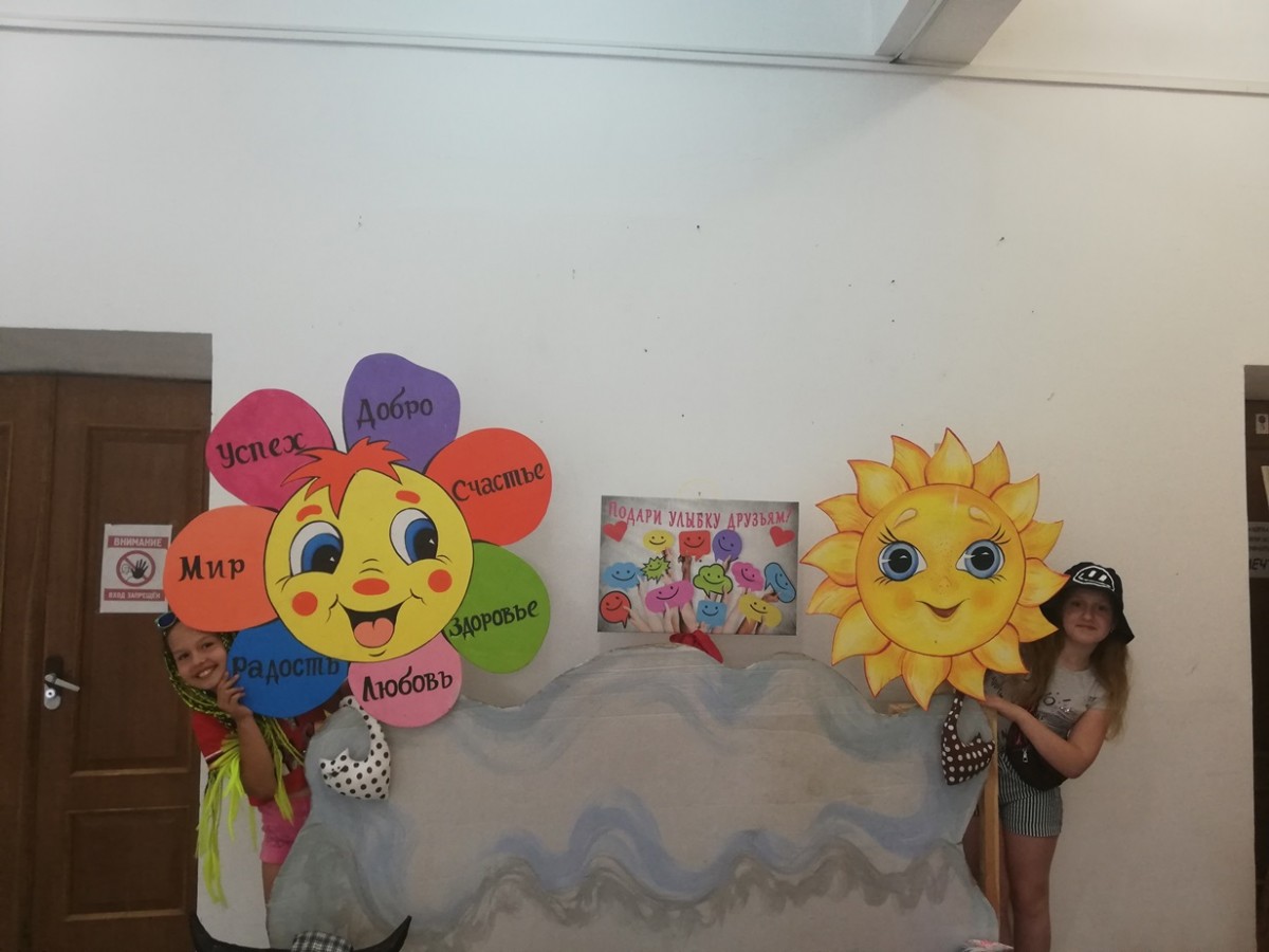 «На радость нашим детям»: в Центре досуга и творчества открылась детская площадка с фотозоной