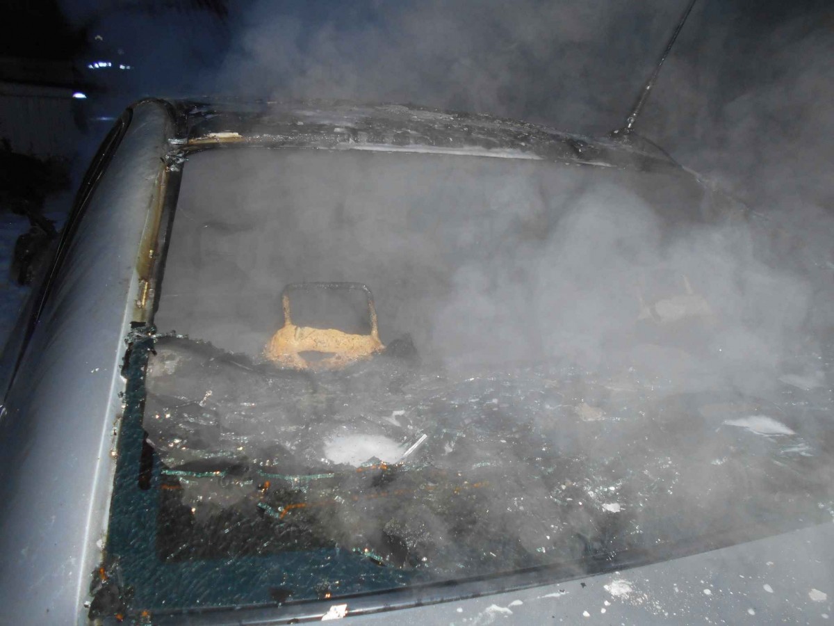 Горели автомобиль и дом: за один день в Бобруйске произошло два пожара