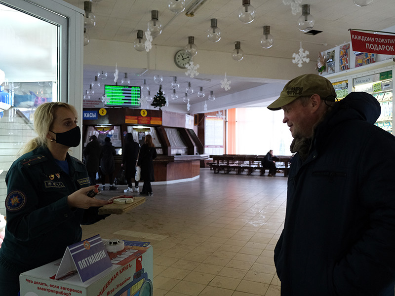 На Бобруйском автовокзале развернулся целый центр по обучению безопасности.
