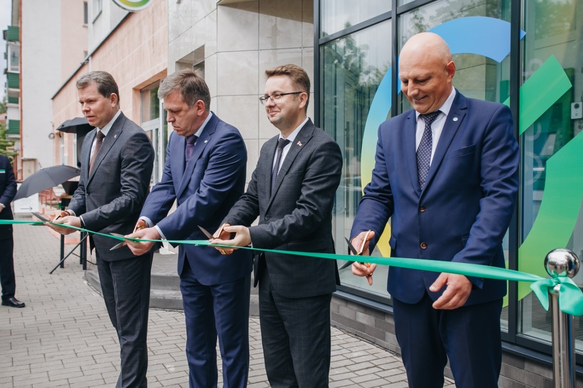Сбер Банк открыл свой первый офис в Бобруйске после ребрендинга