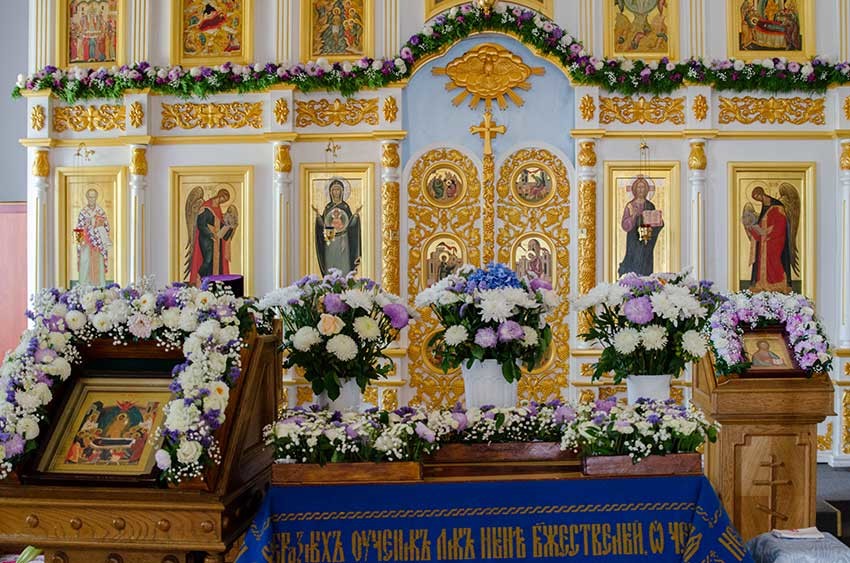 Богородичная Пасха в Бобруйске: как украсили Плащаницы к Успению в храмах епархии