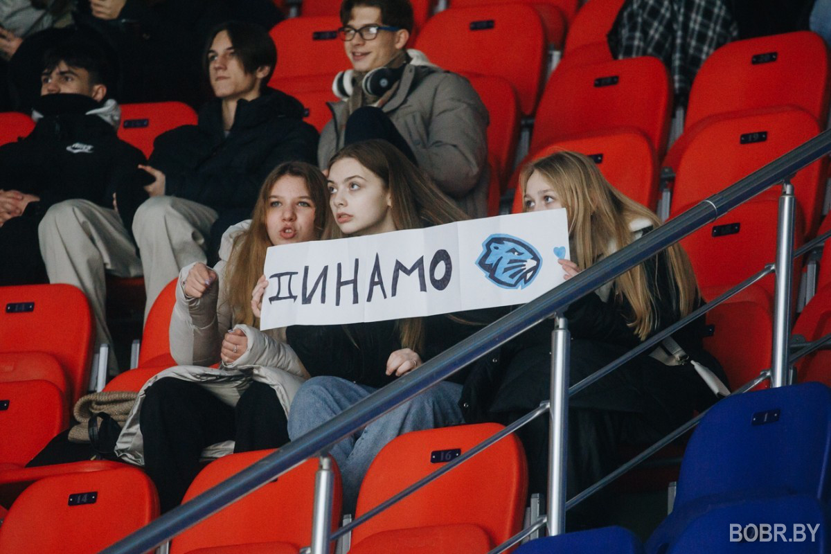 Дома и стены помогают: «Динамо-Шинник» снова одержал победу