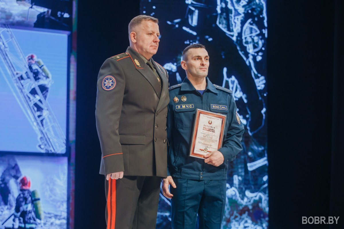 В Бобруйске дали старт турниру по пожарно-спасательному спорту
