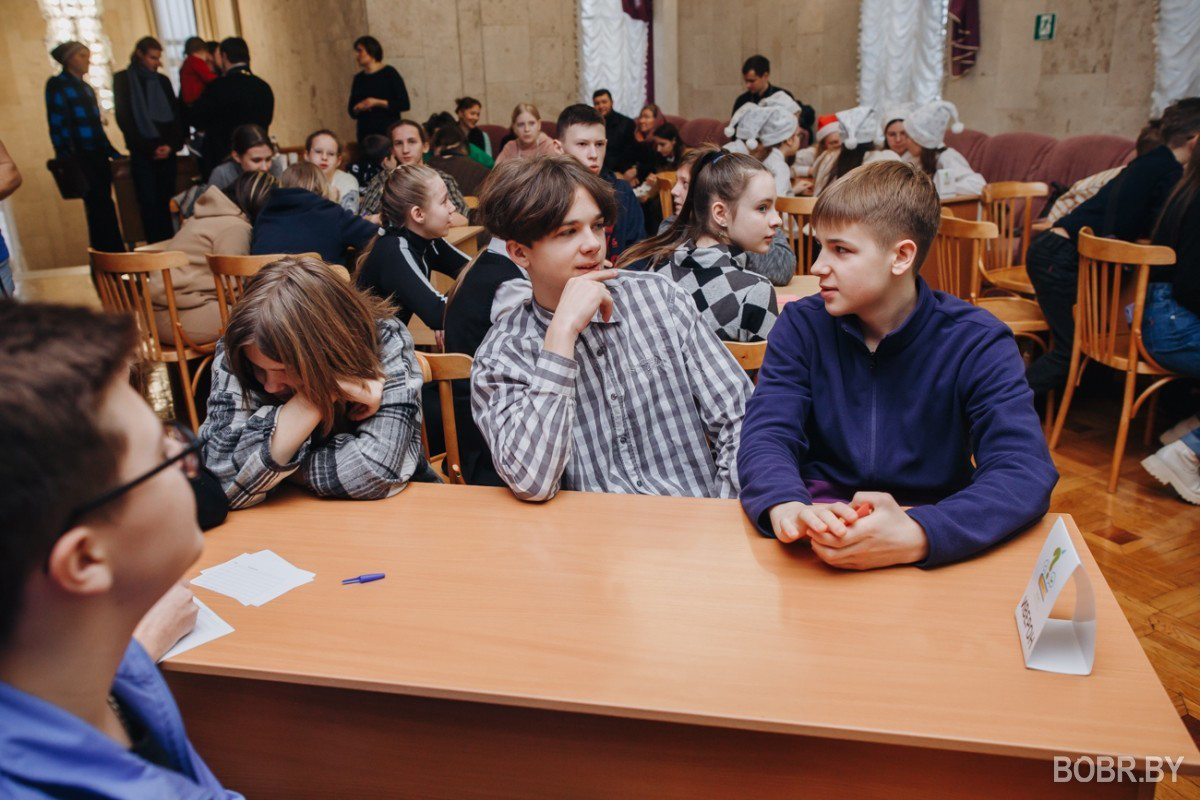 В театре прошла развлекательно-интеллектуальная игра для православной молодежи