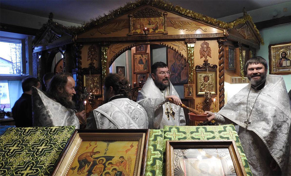Епископ Серафим совершил Божественную литургию в Исправительной колонии №2 города Бобруйска