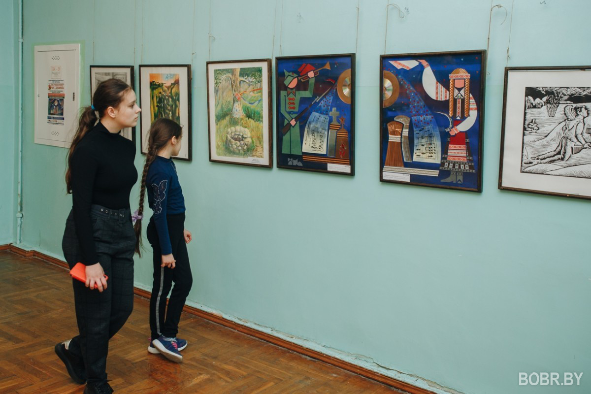 Картины юных художников из Бобруйска представили в Минске