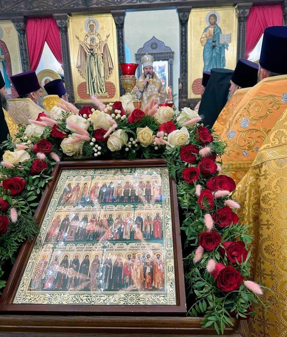 В Никольском кафедральном соборе г. Бобруйска состоялась общеепархиальная Божественная литургия
