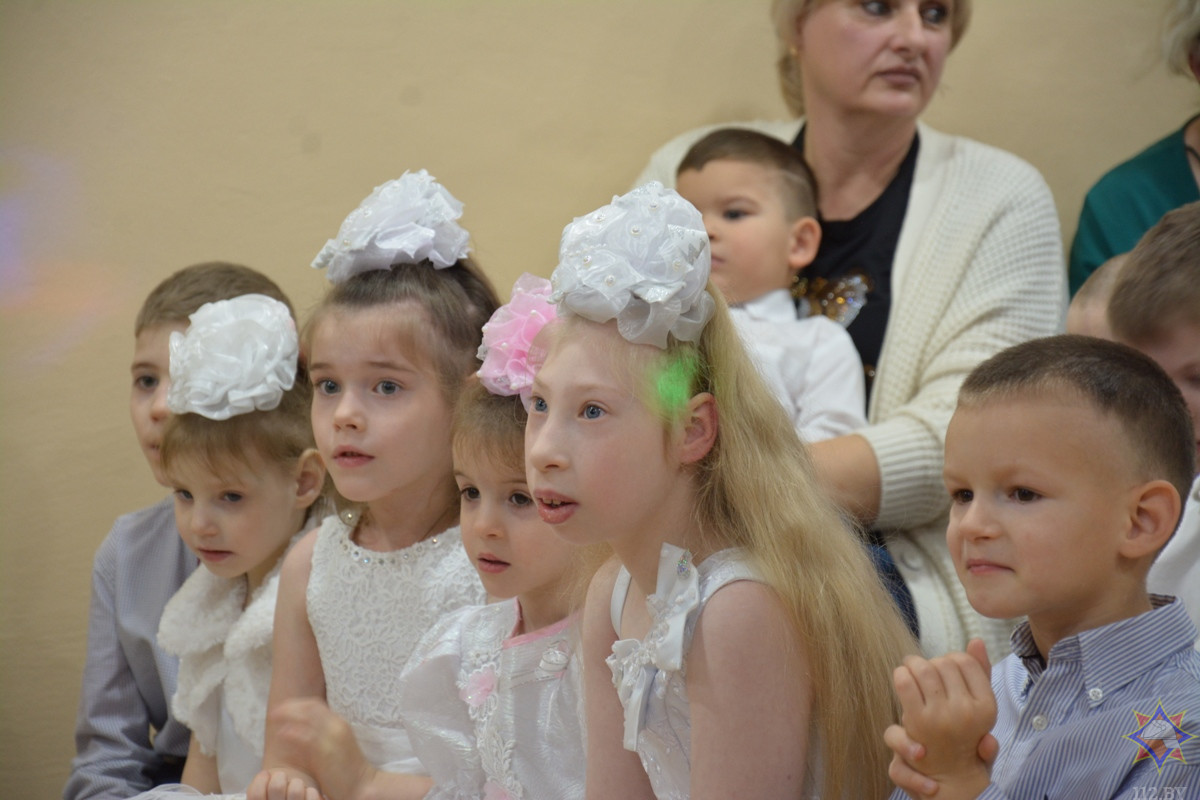 В Детском доме Бобруйска прошла благотворительная акция от МЧС