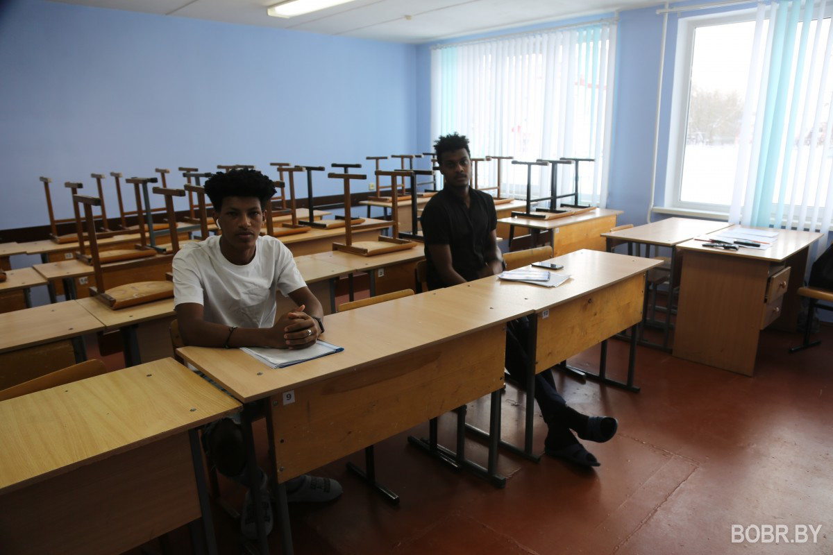Африканские студенты в Бобруйске