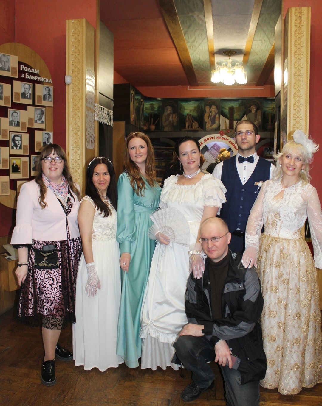 Бобруйчане и гости города смогли окунуться в особую атмосферу праздничного вечера, который прошел в музее 17 мая.