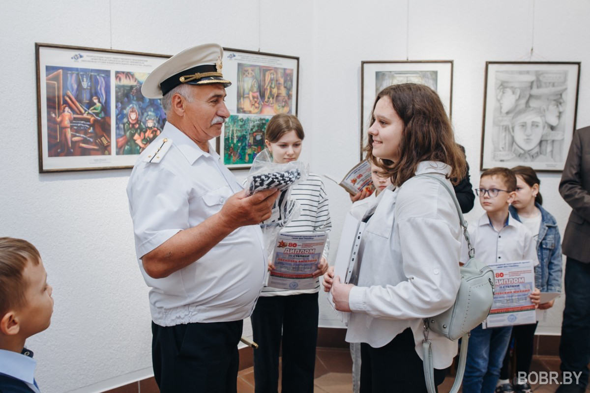 В Минске подвели итоги конкурса-выставки «Наследники Великой Победы»