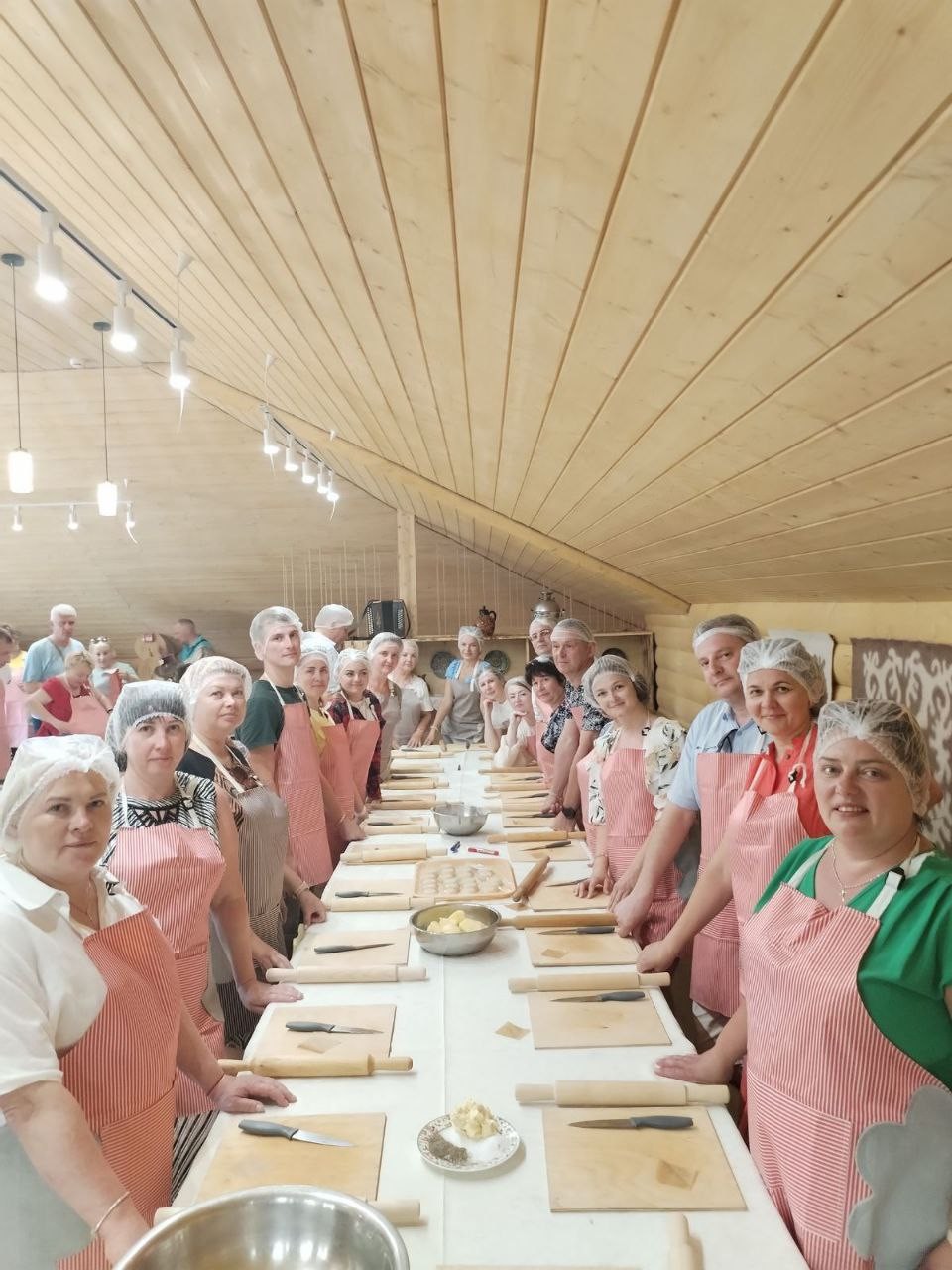 «Жемчужины Поволжья»: работники «Красного пищевика» посетили увлекательную экскурсию