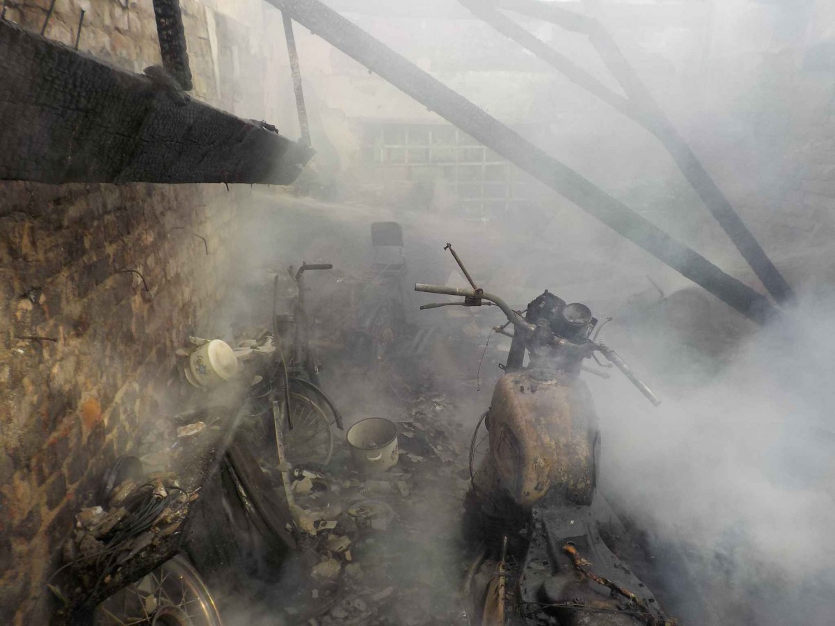 3 июля в 18.14 бобруйским спасателям сообщили о пожаре гаража по улице Розы Люксембург в Бобруйске