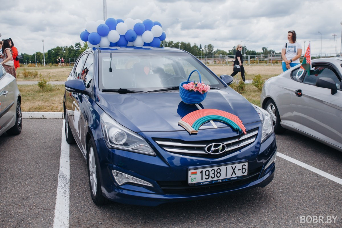 Городской конкурс «Автоледи» традиционно проводится в День Независимости. Традиционный конкурс «Автоледи» проходил на площадке у Бобруйск-Арены.