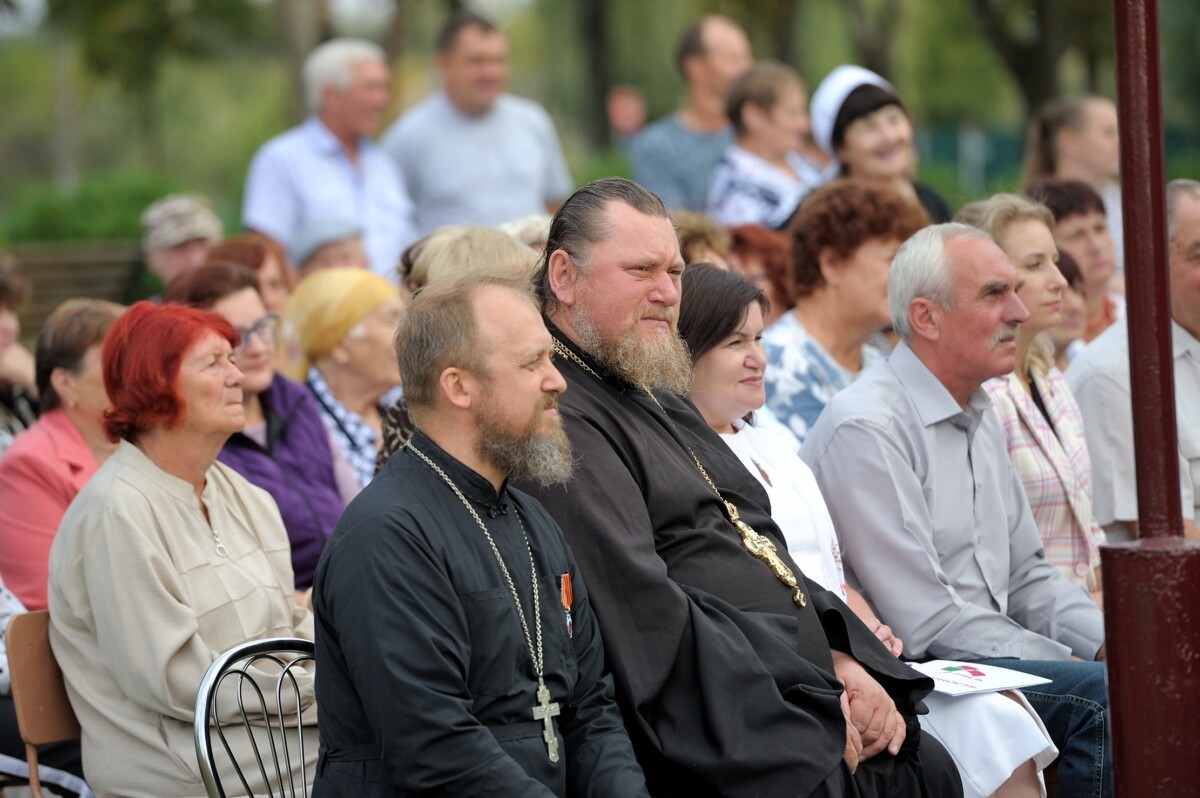 За пройденный 464-летний путь в аг. Ковали сложилось много добрых традиций.