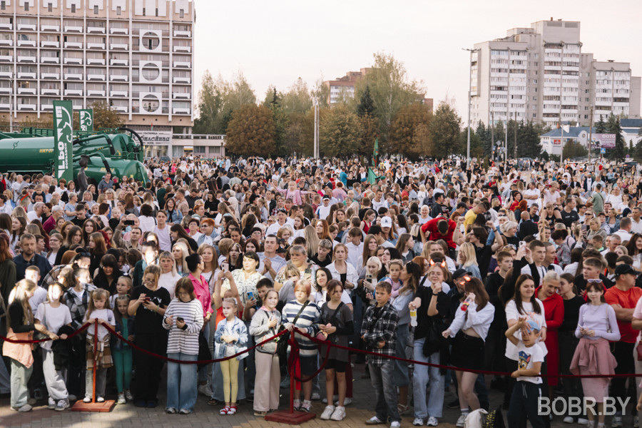 диджеев радио Zефир FM