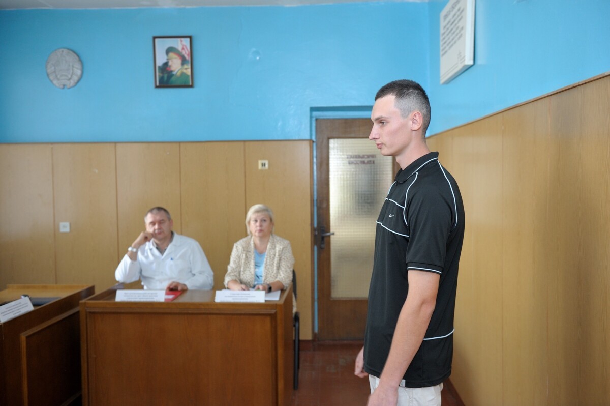 У ваенкамаце г. Бабруйска, Бабруйскага, Глускага і Кіраўскага раёнаў прайшло чарговае пасяджэнне Бабруйскай раённай камісіі па прызыве грамадзян на тэрміновую ваенную службу.