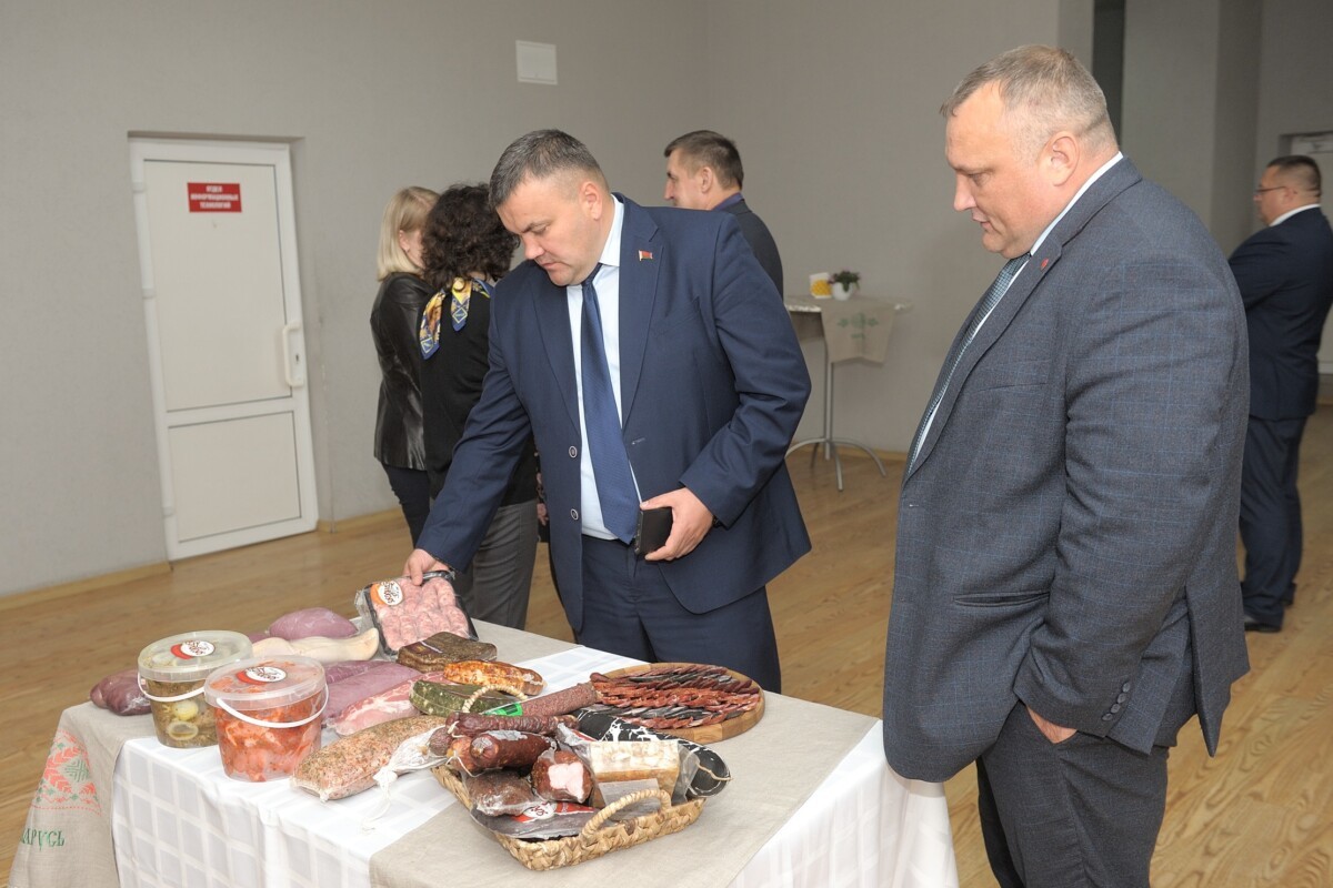 На базе ОАО «Бобруйский мясокомбинат» прошло совещание по вопросам качества поступающего сырья.